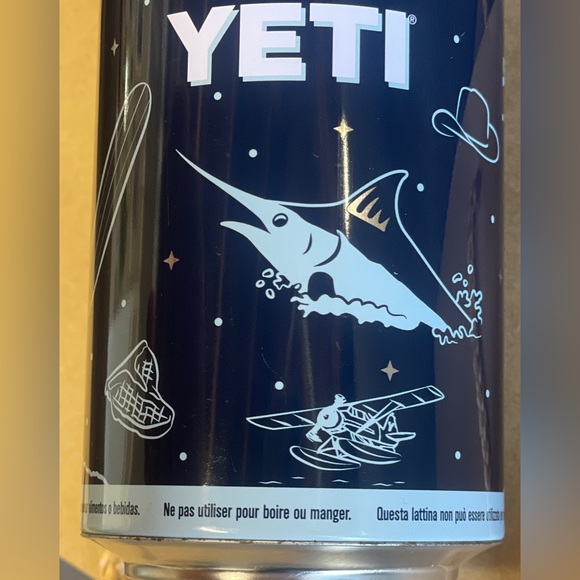 Yeti Hideaway Stash 12oz Can (+ Yeti Gift Bag) - Picture 12 of 14